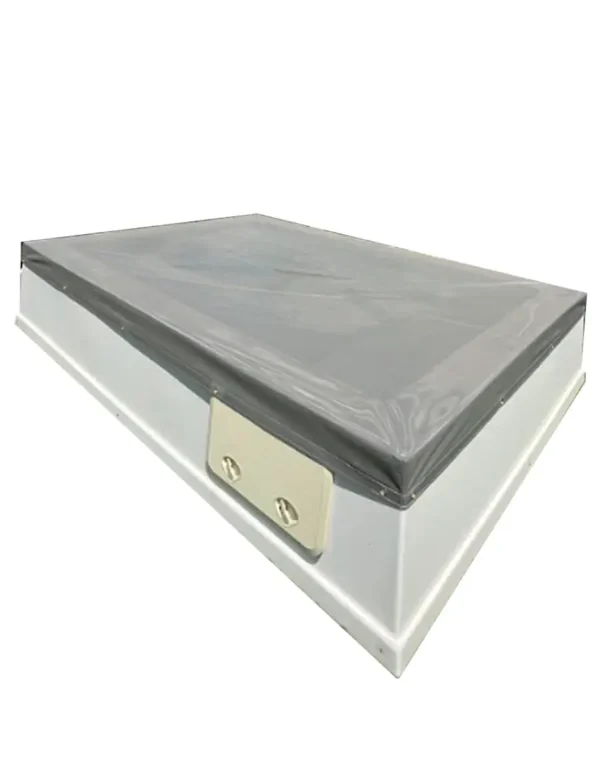 Cobertor Microperforado 250gr/m² Para Mini Piscinas a Medida